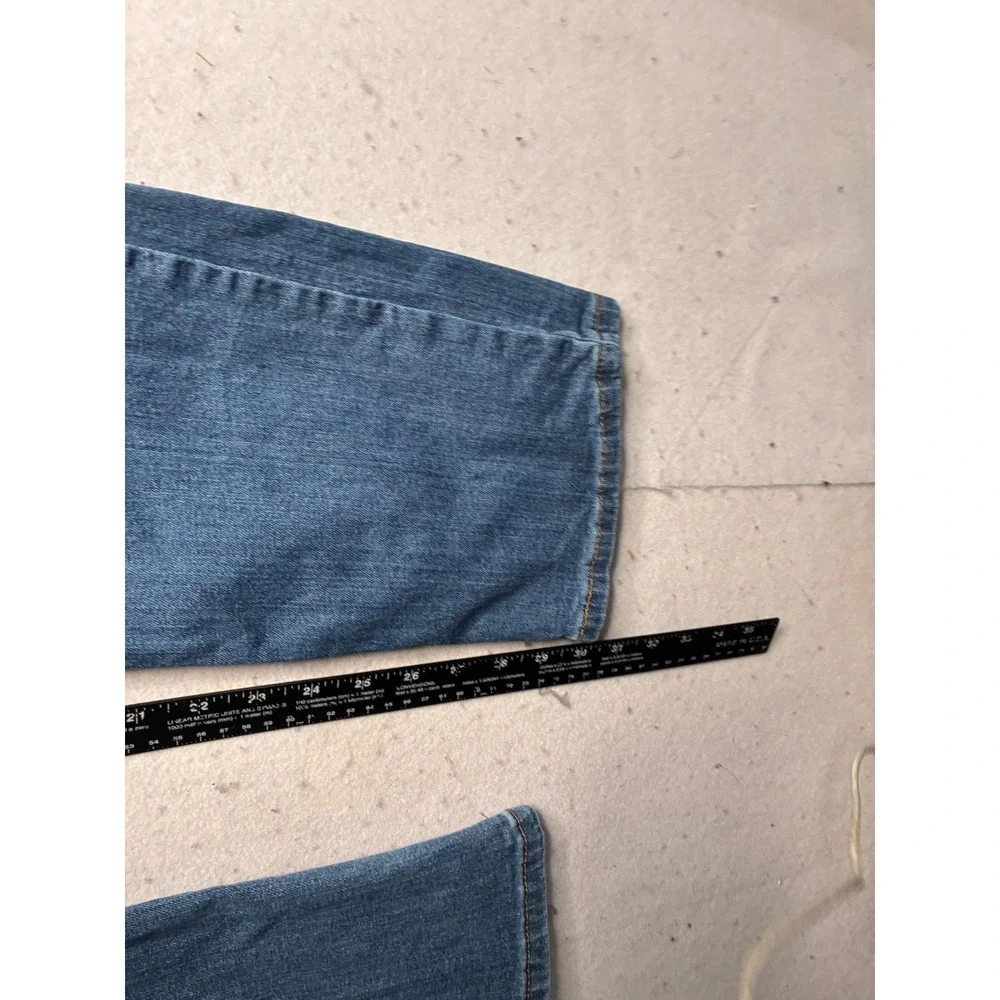 Levis 559 Relaxed Straight Jeans Mens 36x32 Medium Wash Blue Denim 00559-0463